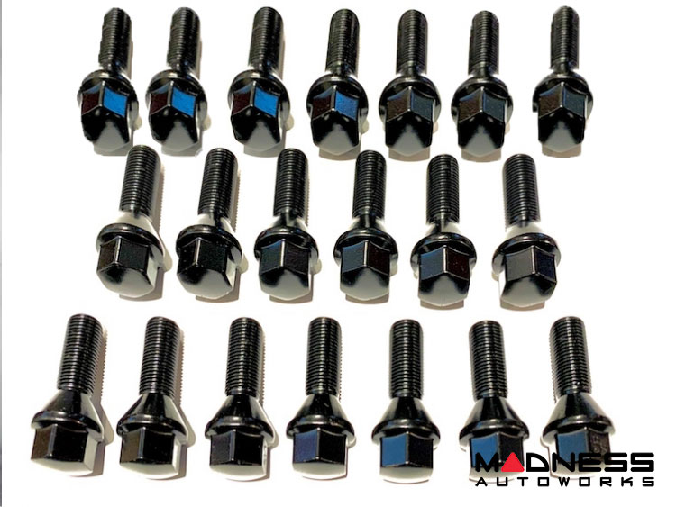 Jeep Renegade Lug Bolt Set - Set of 20 - M12x1.25 - 60° Cone Seat - Black